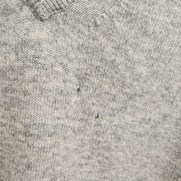 Soft By Naadam 100% Cashmere Gray Long Sleeve Pullover Sweater Size L. - Picture 3 of 5